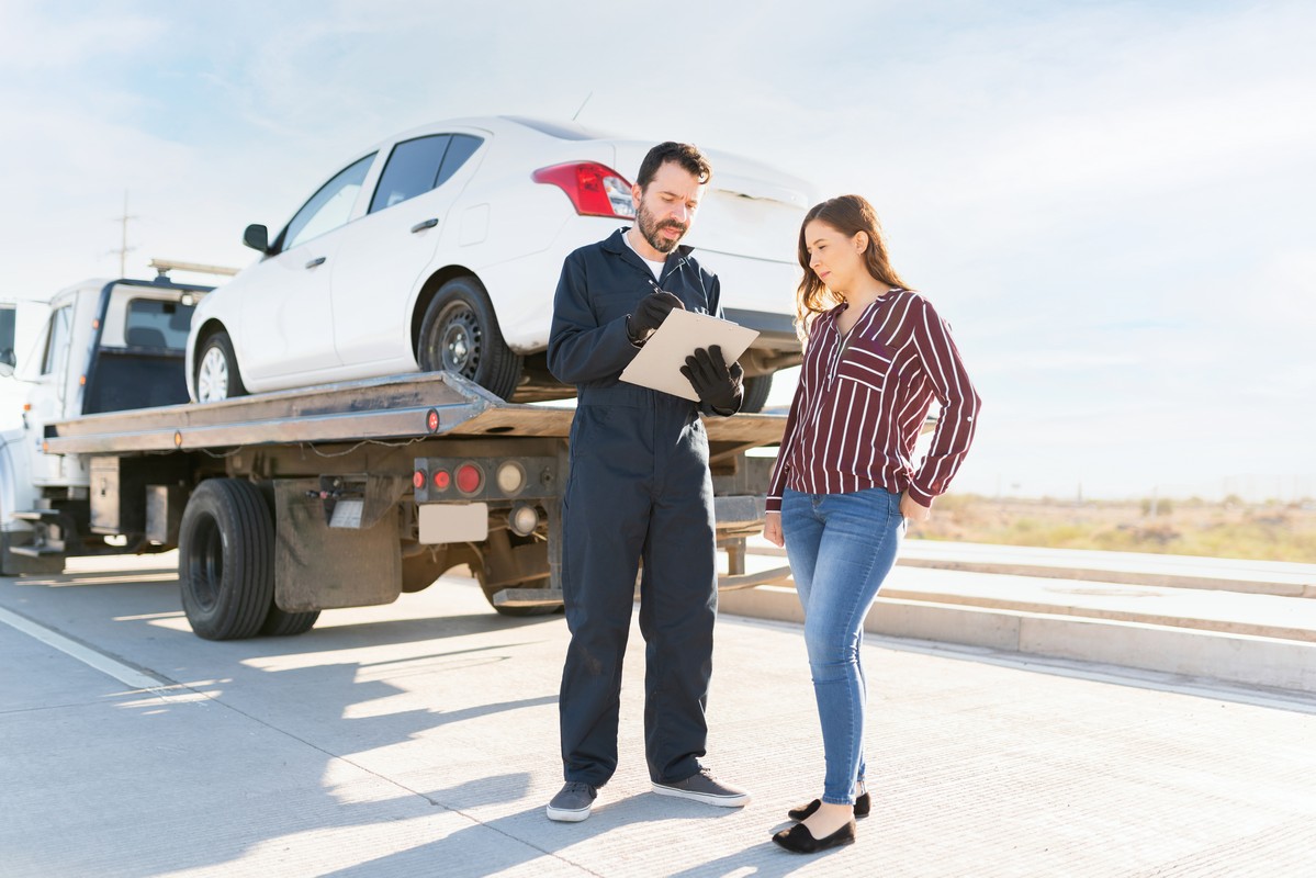 Adana hızlı çekici 7/24 oto kurtarma ve yol yardım hizmeti